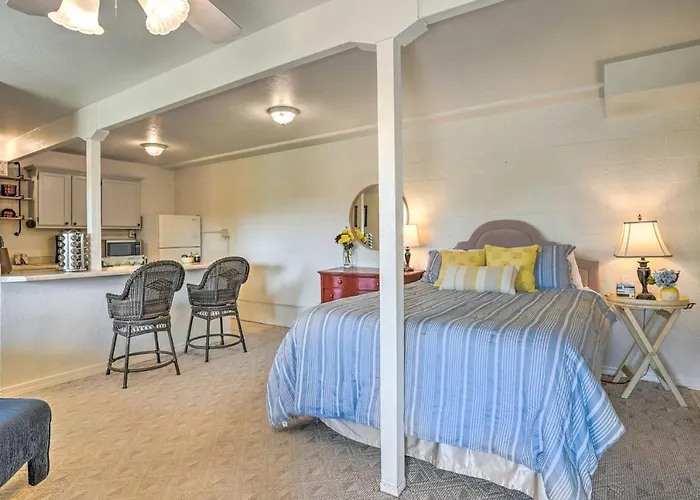 Peaceful W/ Mountain Views! Prescott