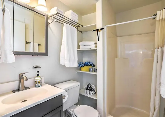 Peaceful W/ Mountain Views! Apartment *