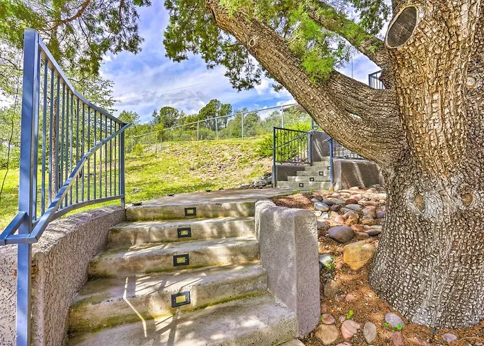 Peaceful W/ Mountain Views! Apartment
